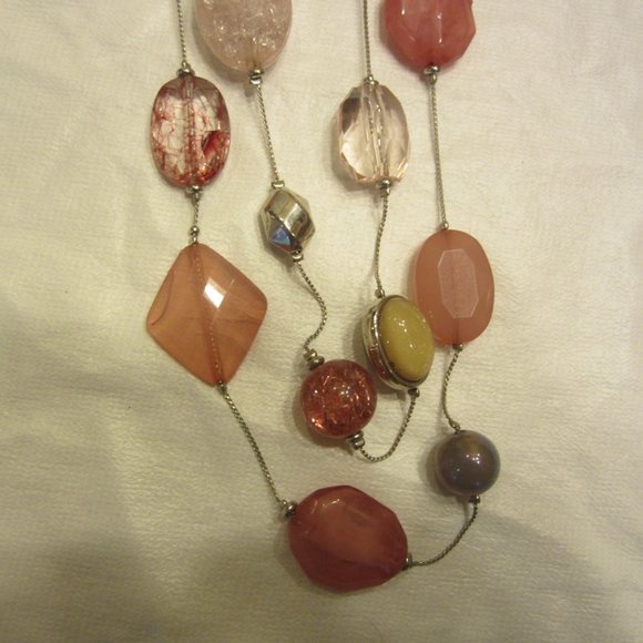 VTG 90'S SIGNED NY DIFFERENT STYLE, SHAPE, SIZE BEADS ON DOUBLE STRAND NECKLACE - Picture 3 of 4